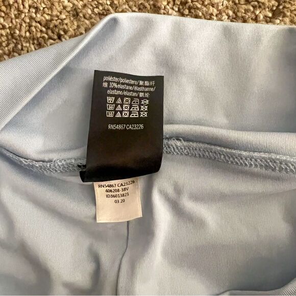 Small SET Victoria’s Secret PINK top & midrise shortie Gym to Swim collection - Picture 8 of 8